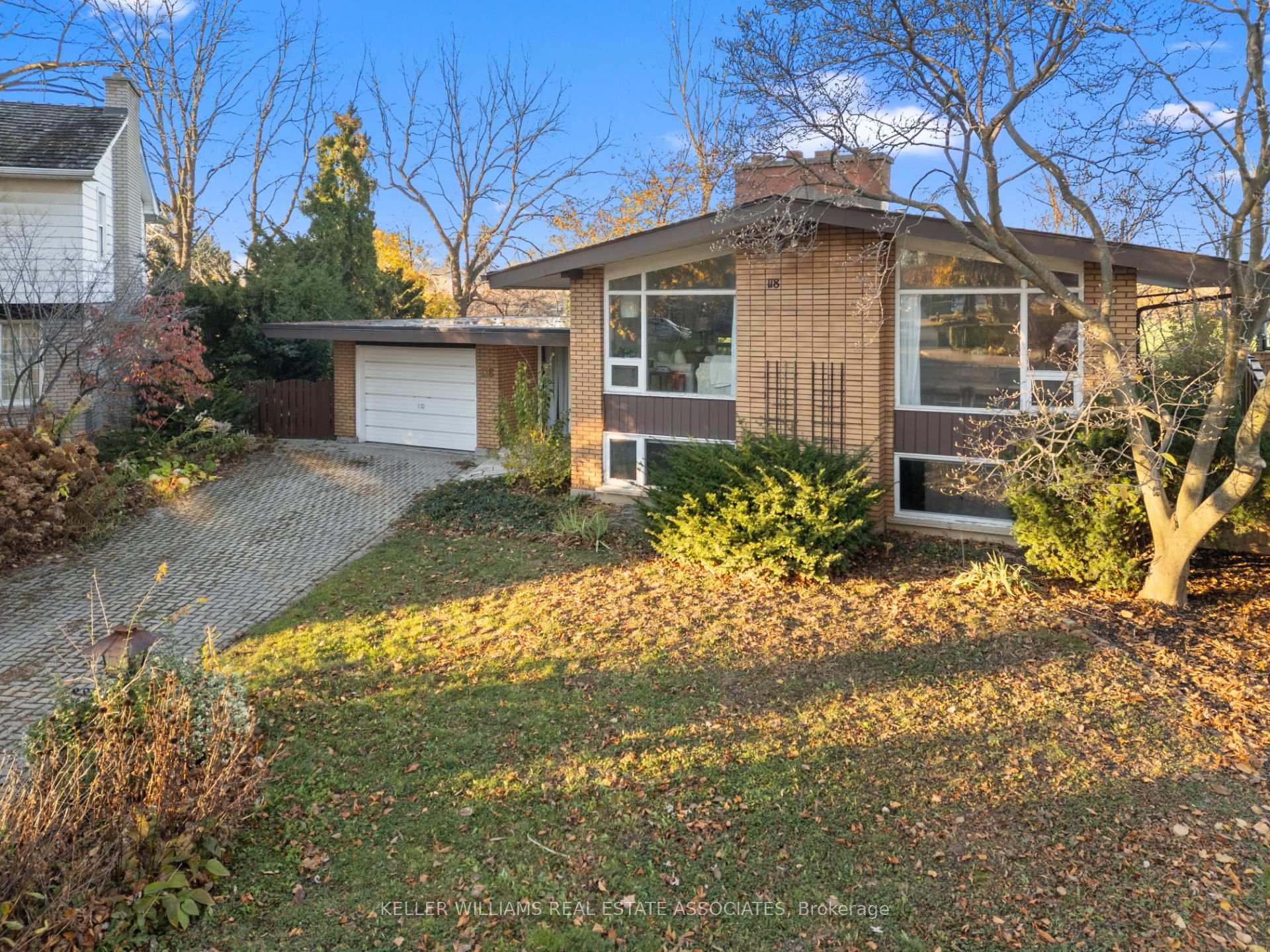 Photo 2 of 118 West 19th Street, Hamilton, Buchanan — HOMEH