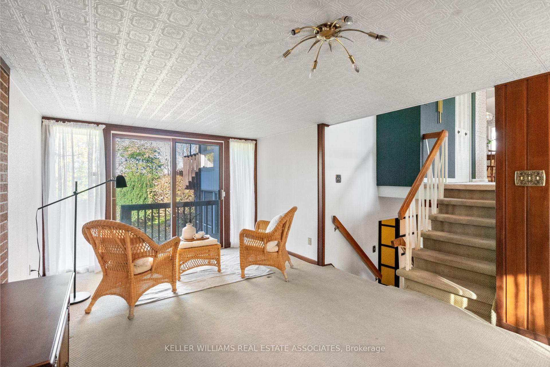 Photo 3 of 118 West 19th Street, Hamilton, Buchanan — HOMEH