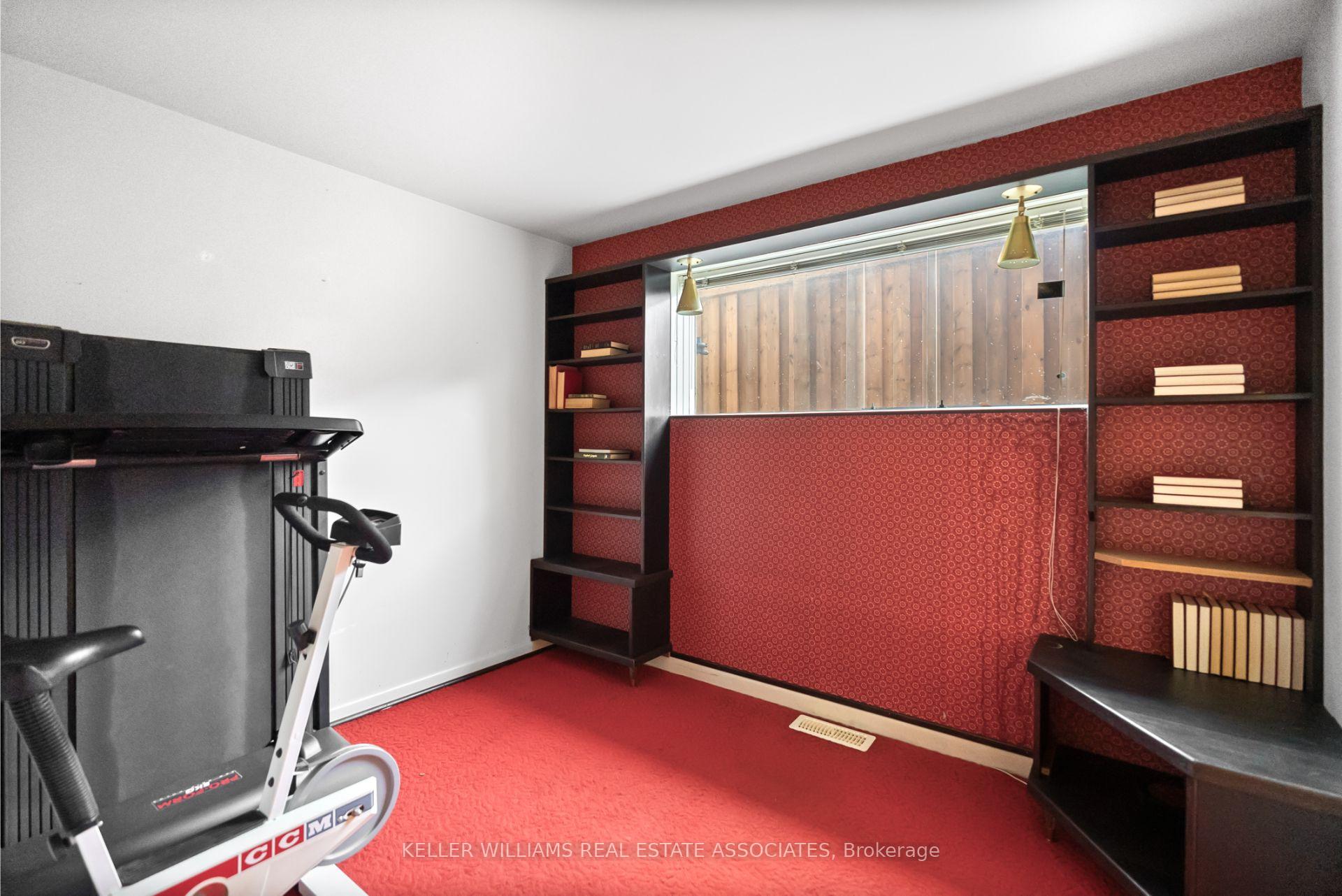 Photo 33 of 118 West 19th Street, Hamilton, Buchanan — HOMEH