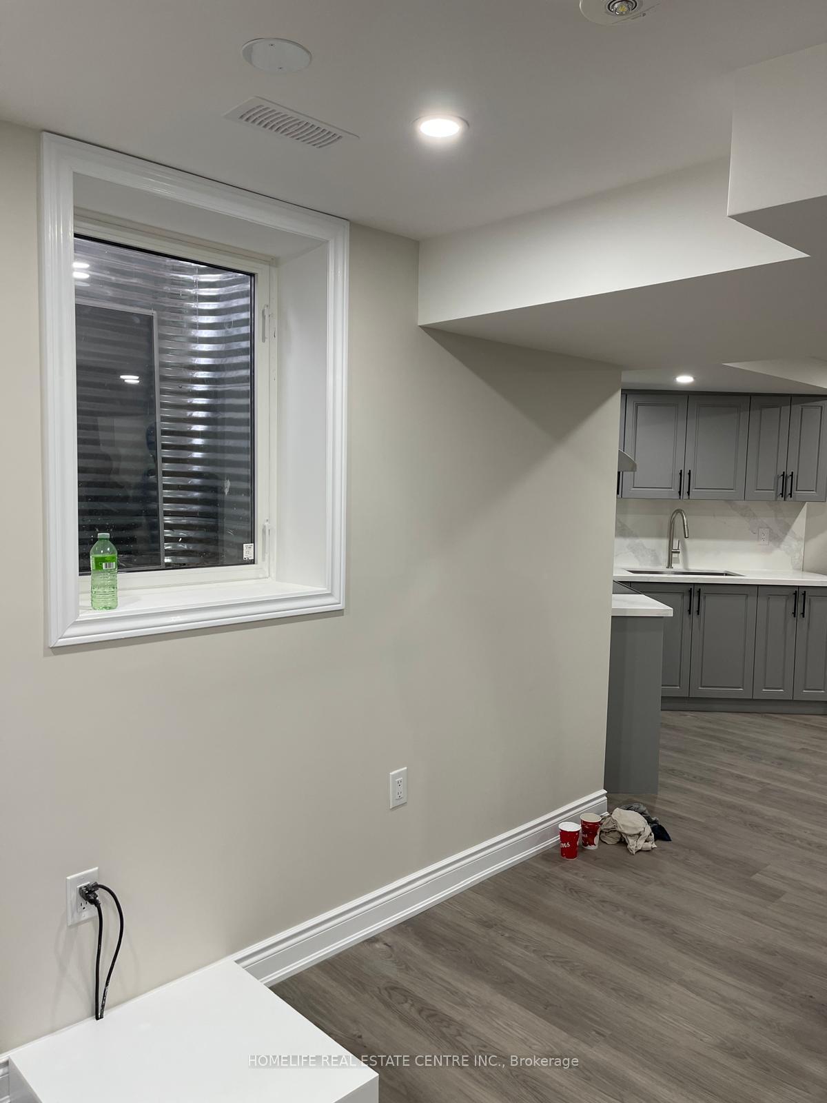 Photo 5 of 34 Mikado Crescent, Brampton, Central Park — HOMEH