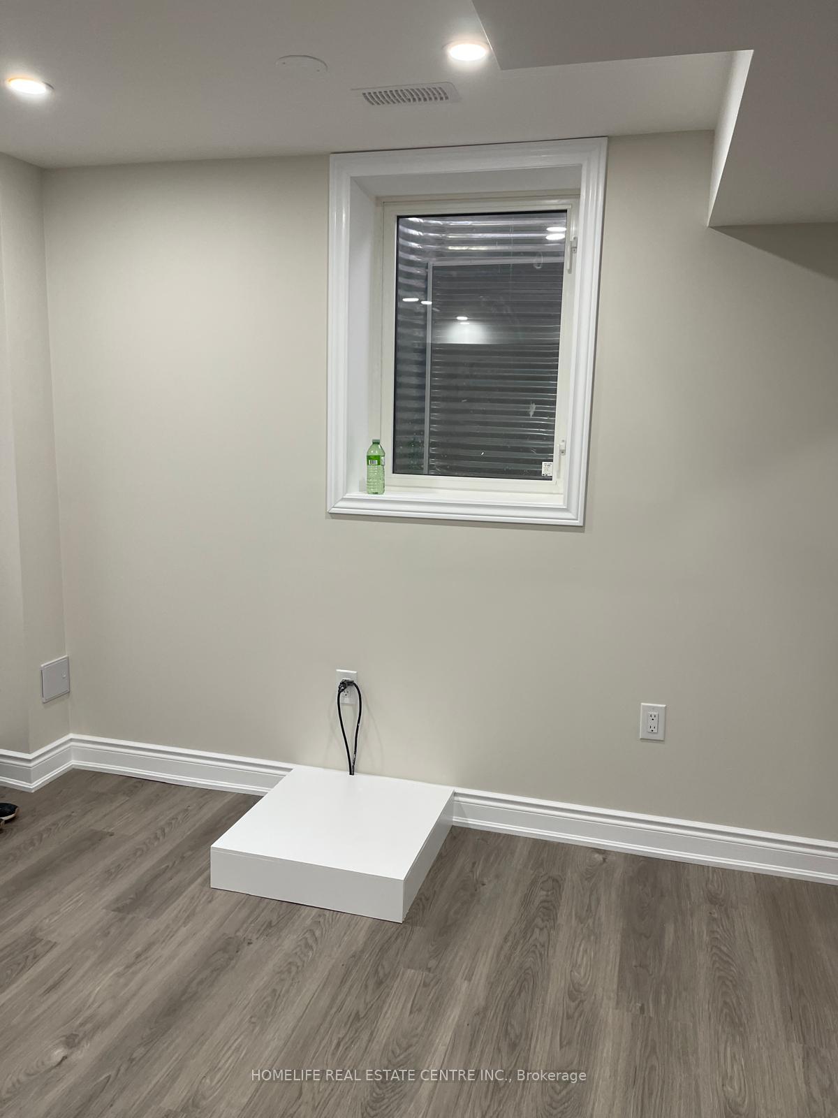 Photo 6 of 34 Mikado Crescent, Brampton, Central Park — HOMEH
