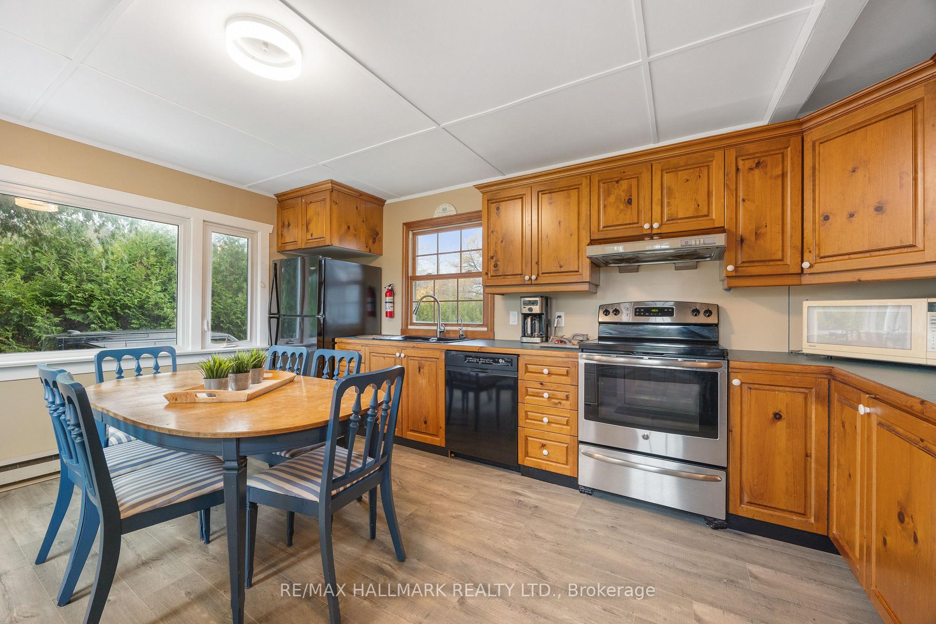 Photo 11 of 7674 Black River Road, Georgina, Virginia — HOMEH