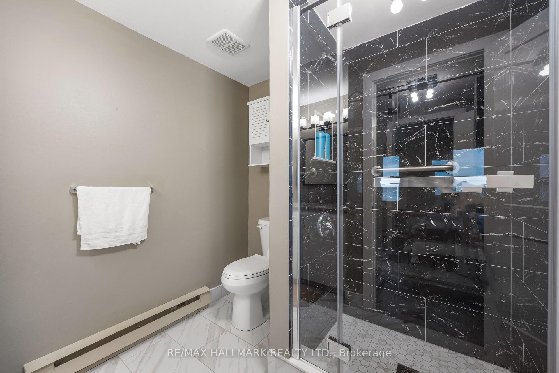 Photo 15 of 7674 Black River Road, Georgina, Virginia — HOMEH