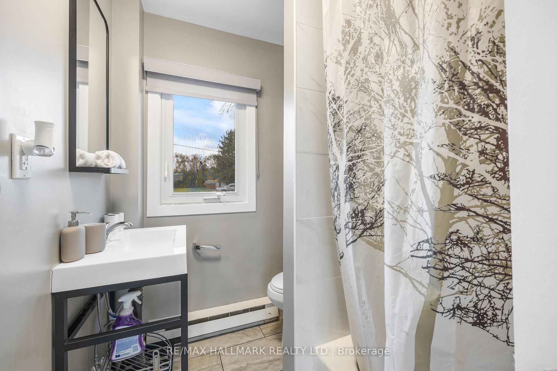 Photo 18 of 7674 Black River Road, Georgina, Virginia — HOMEH