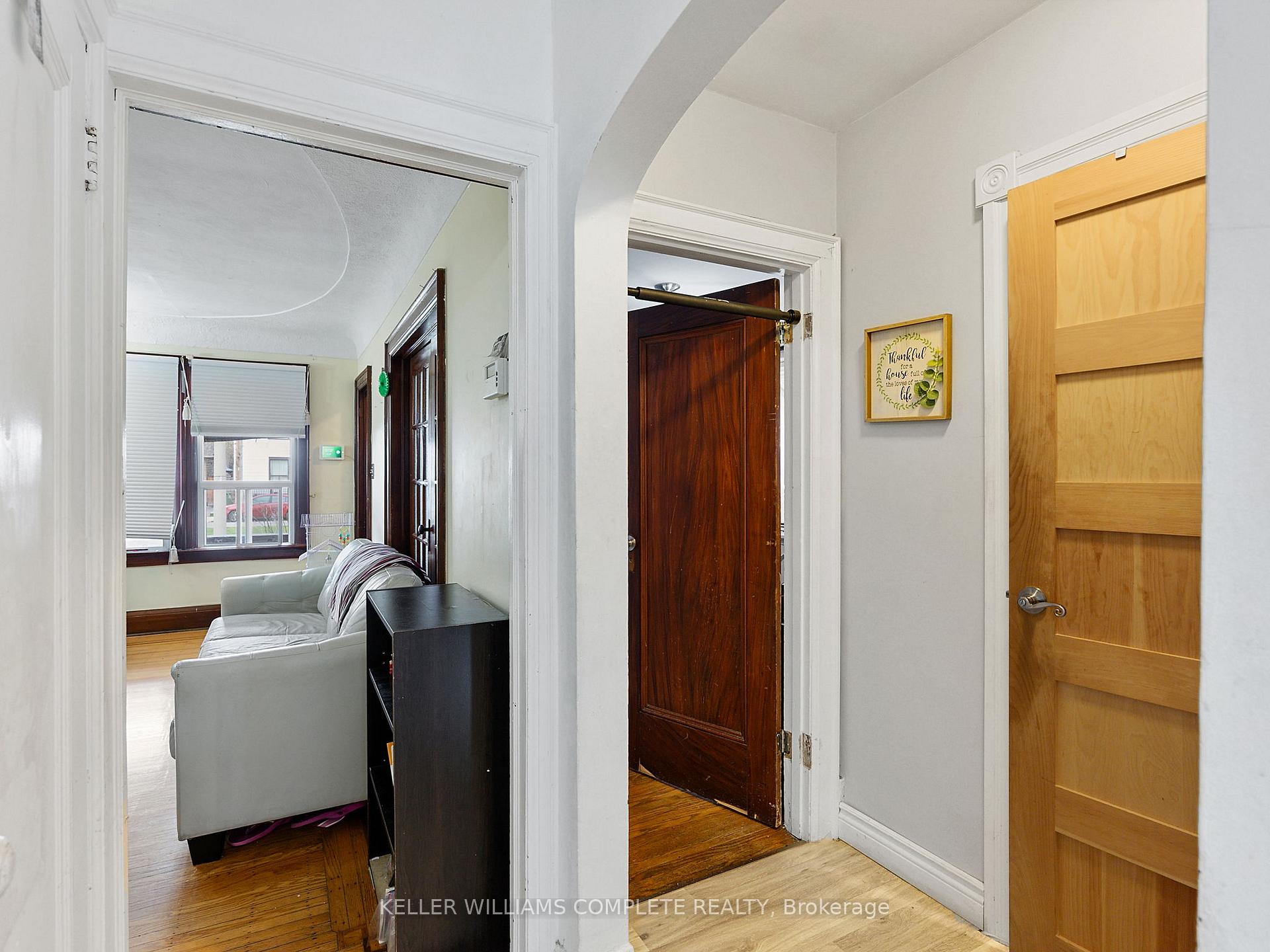Photo 62 of 174 Park Row N, Hamilton, Crown Point — HOMEH