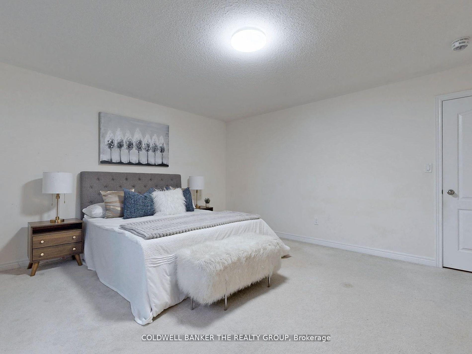 Photo 32 of 20 Blackstone River Drive, Brampton, Sandringham-Wellington North — HOMEH