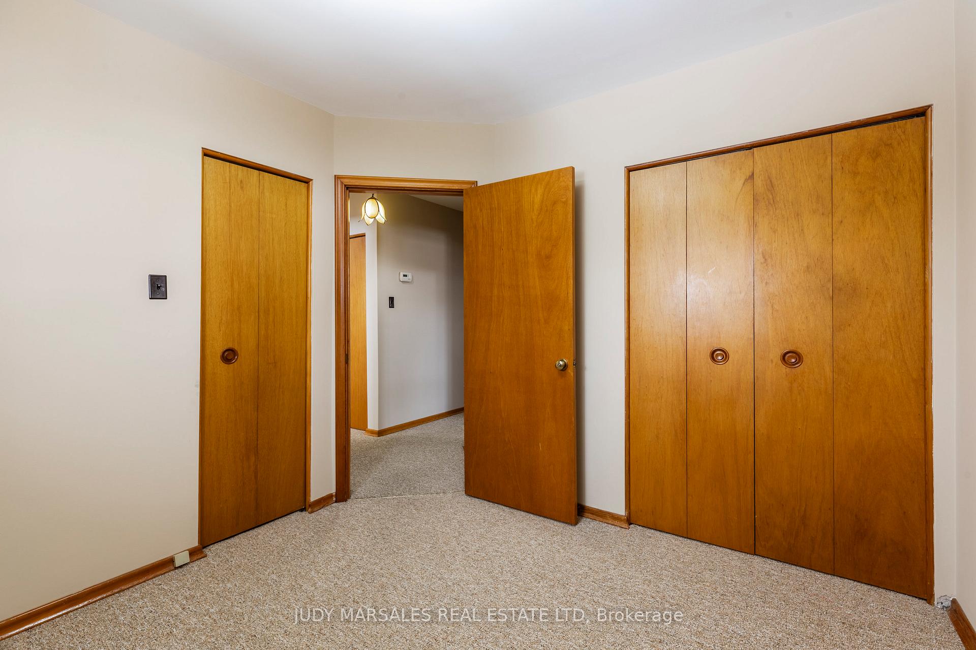 Photo 13 of 13 Skyland Drive, Hamilton, Centremount — HOMEH