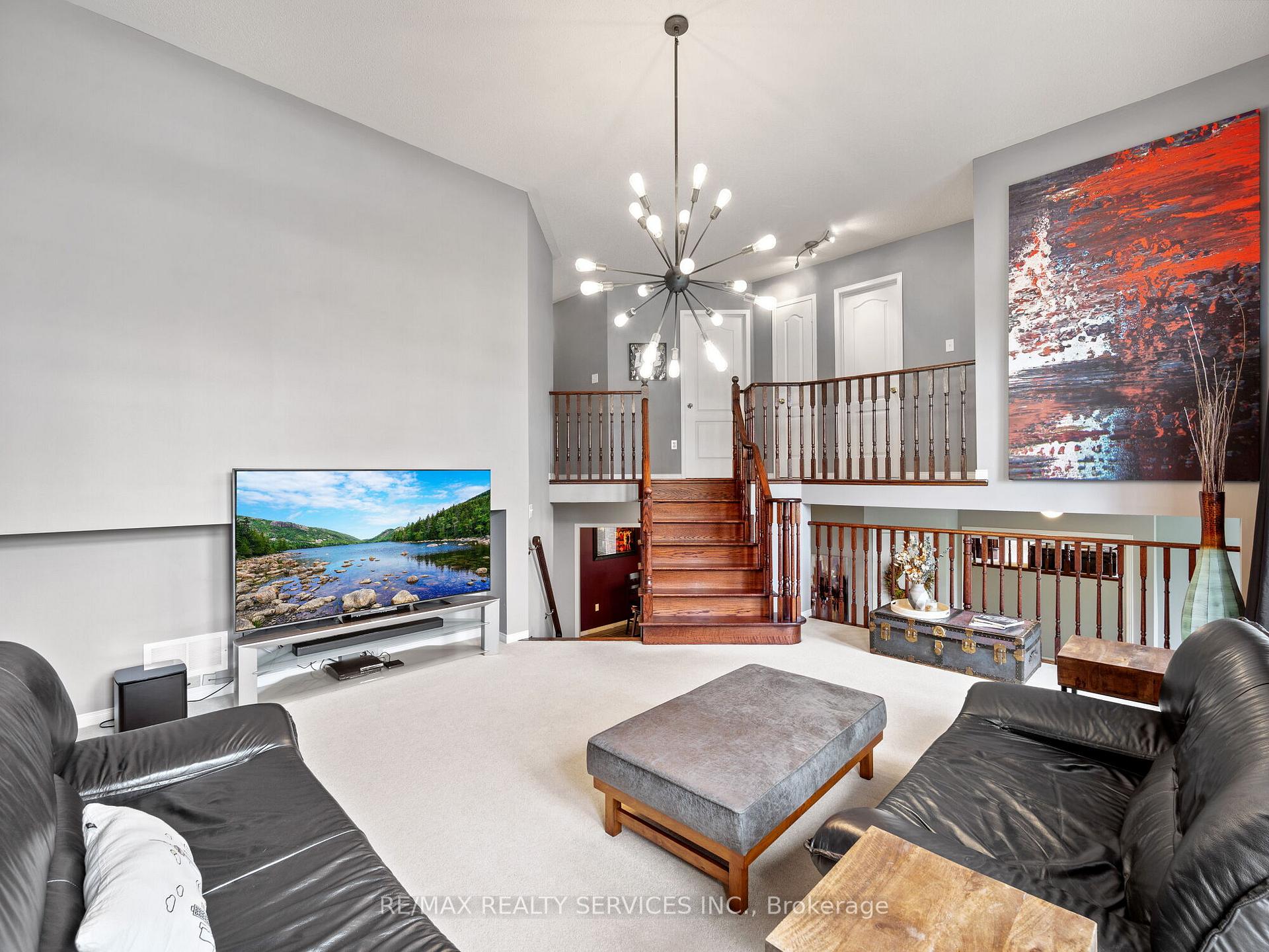 Photo 22 of 334 Edenbrook Hill Drive, Brampton, Fletcher's Meadow — HOMEH