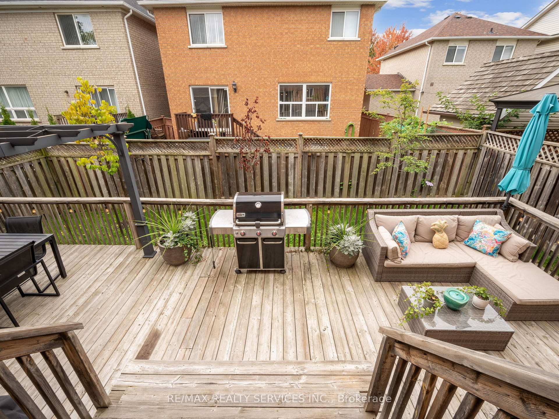 Photo 38 of 334 Edenbrook Hill Drive, Brampton, Fletcher's Meadow — HOMEH