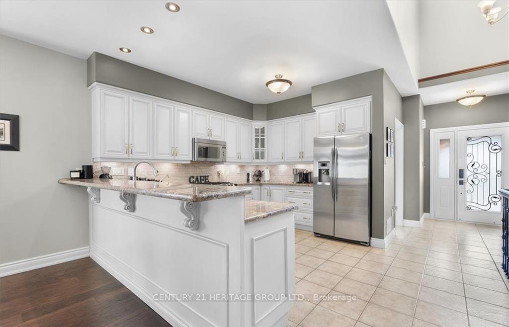 Photo 7 of 217 Galileo Drive, Hamilton, Stoney Creek — HOMEH