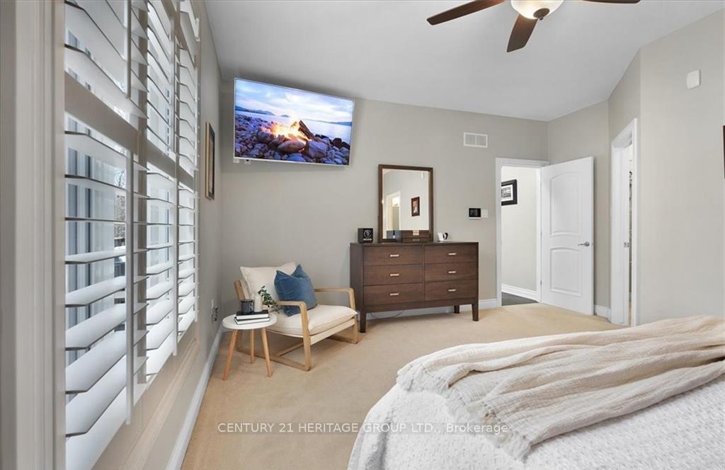 Photo 19 of 217 Galileo Drive, Hamilton, Stoney Creek — HOMEH