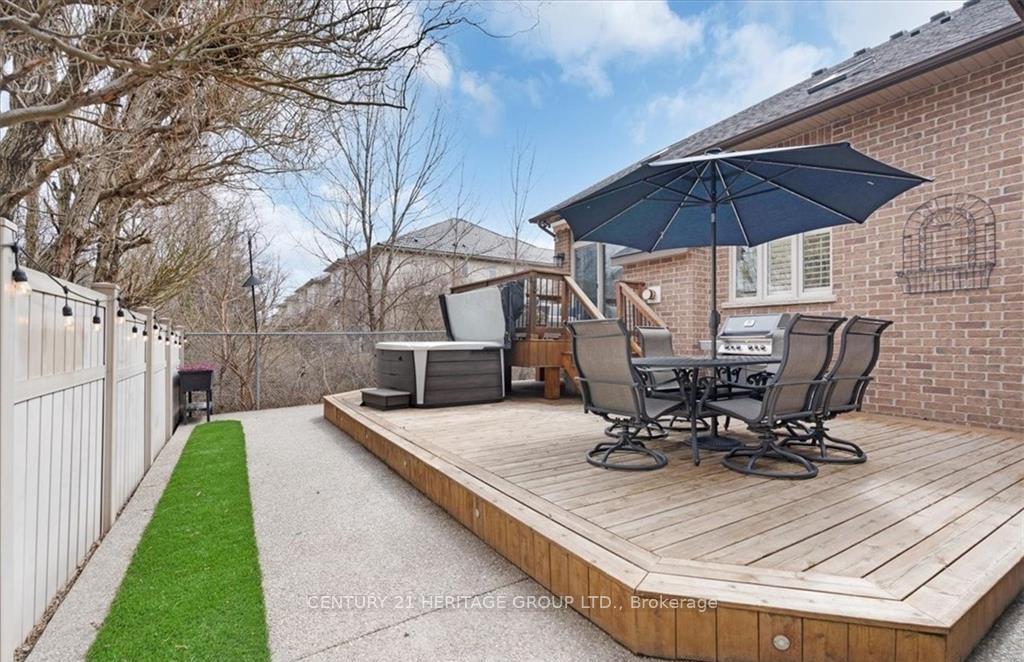 Photo 49 of 217 Galileo Drive, Hamilton, Stoney Creek — HOMEH