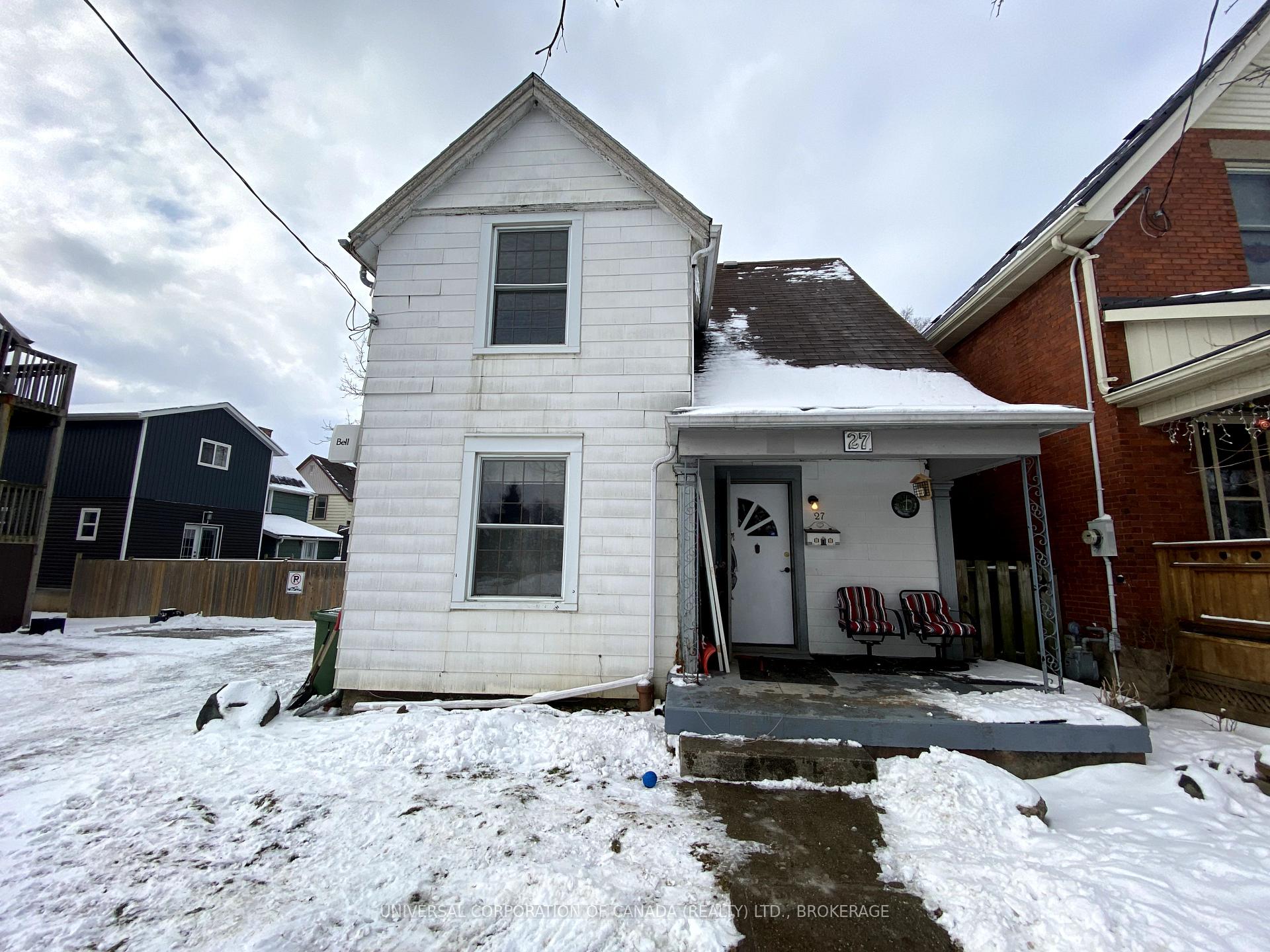 Front of 27 East Avenue