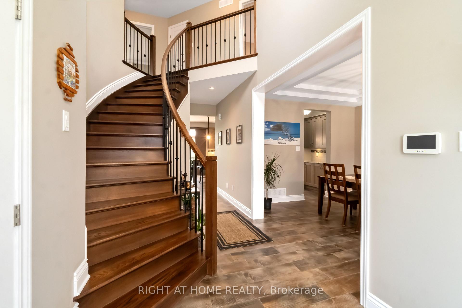 Photo 3 of 124 Dulmage Crescent, Carleton Place — HOMEH