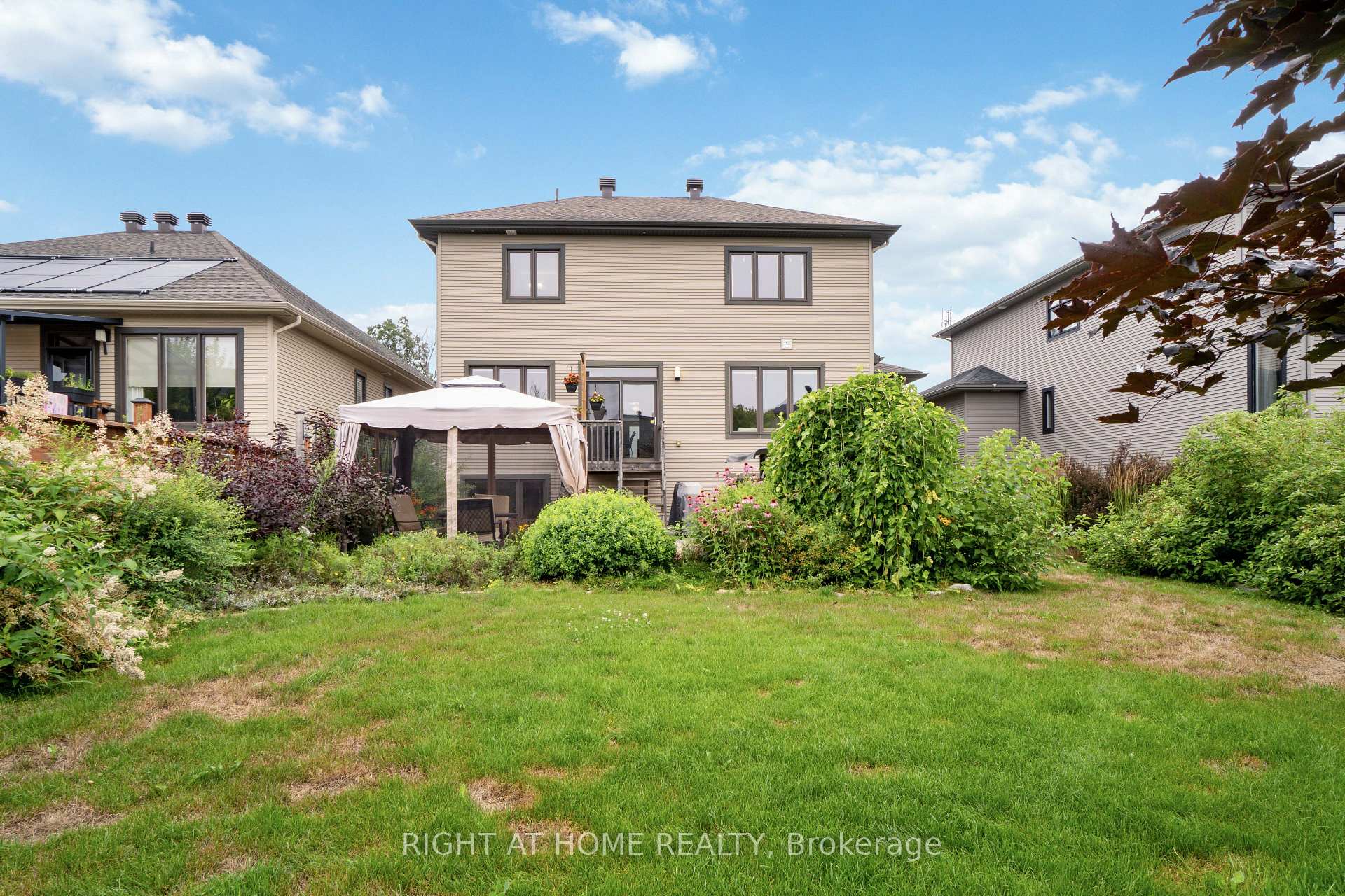 Photo 35 of 124 Dulmage Crescent, Carleton Place — HOMEH