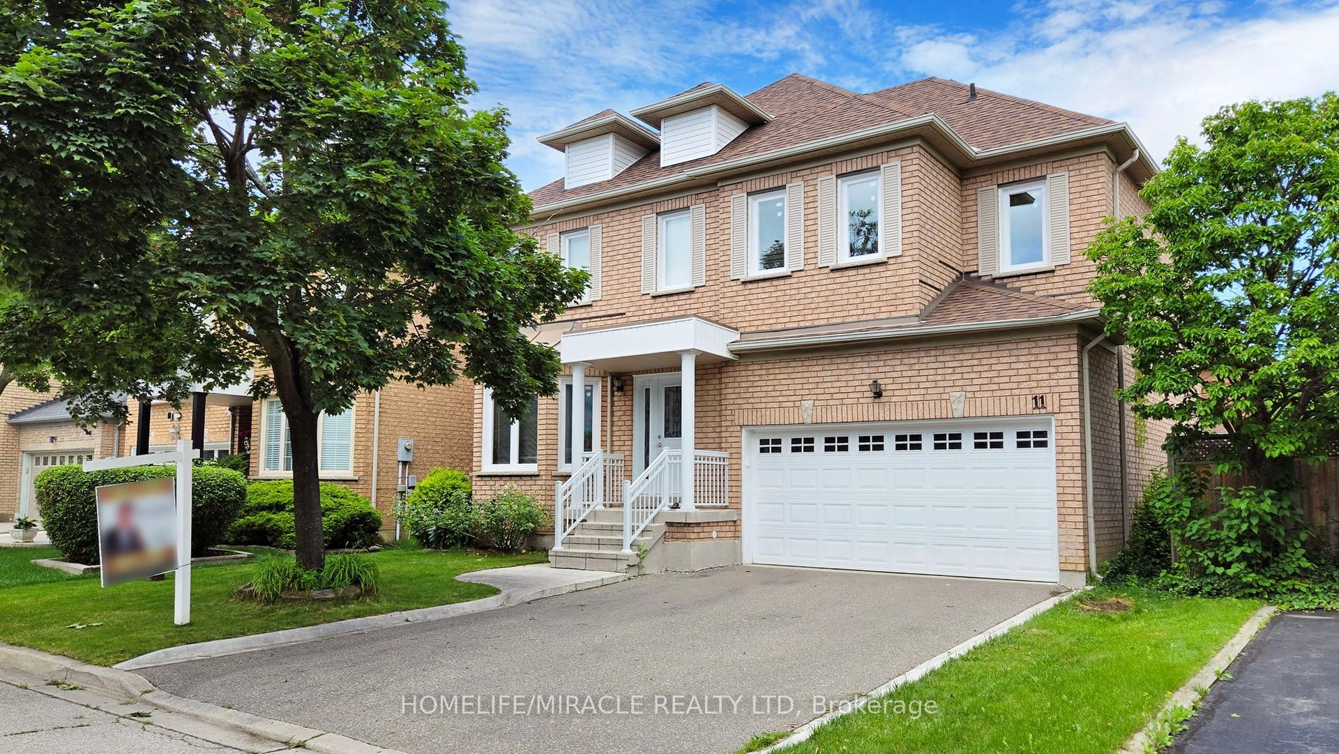 Photo 1 of 11 Badger Avenue, Brampton, Sandringham-Wellington — HOMEH
