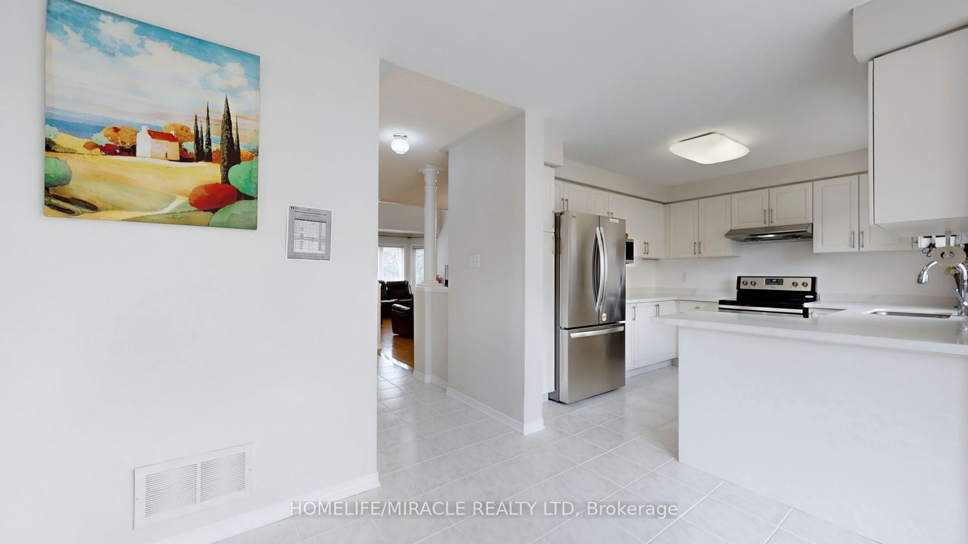 Photo 11 of 11 Badger Avenue, Brampton, Sandringham-Wellington — HOMEH