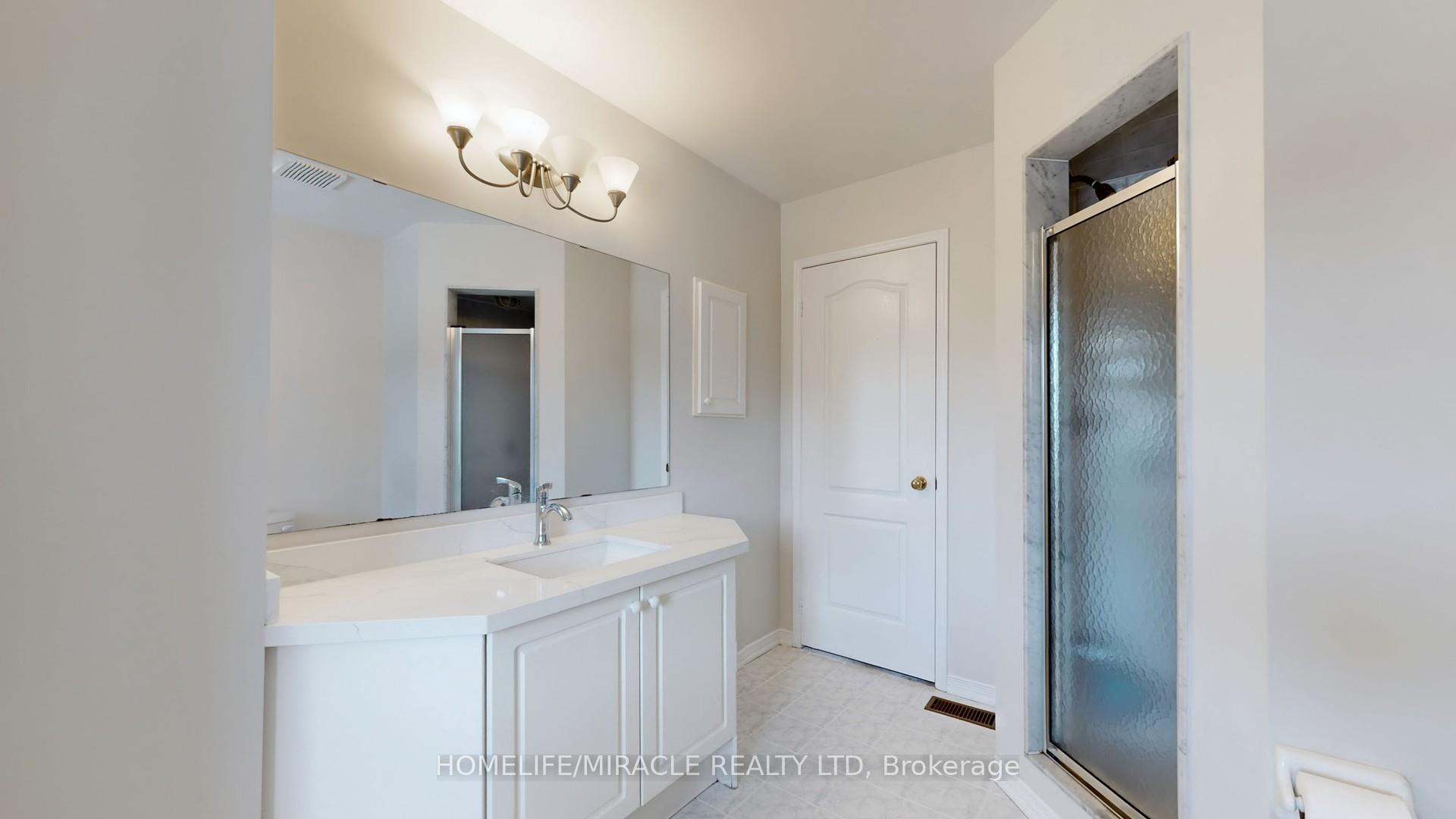 Photo 25 of 11 Badger Avenue, Brampton, Sandringham-Wellington — HOMEH