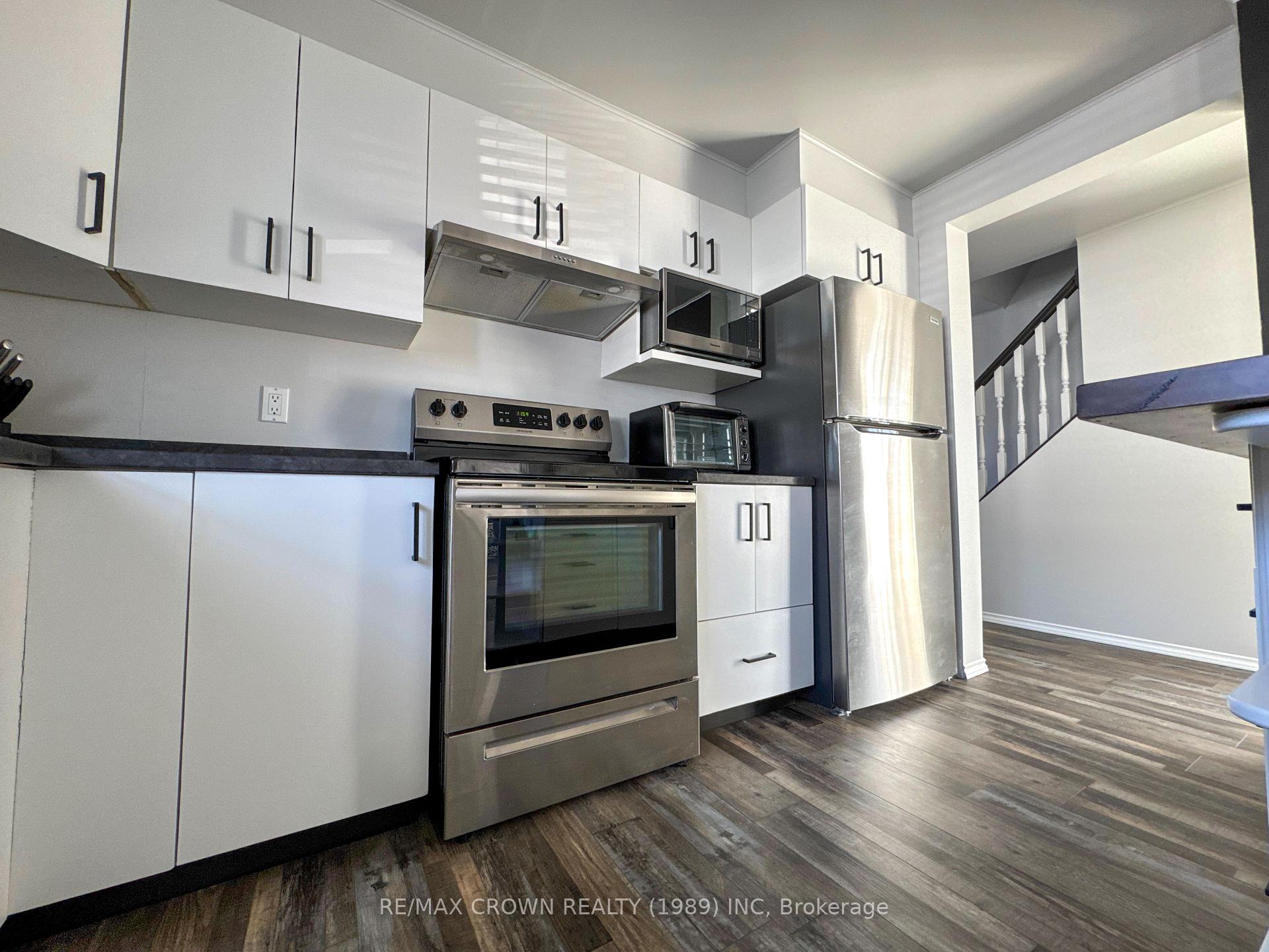 Photo 5 of 721 Alexandra Street, Hearst — HOMEH