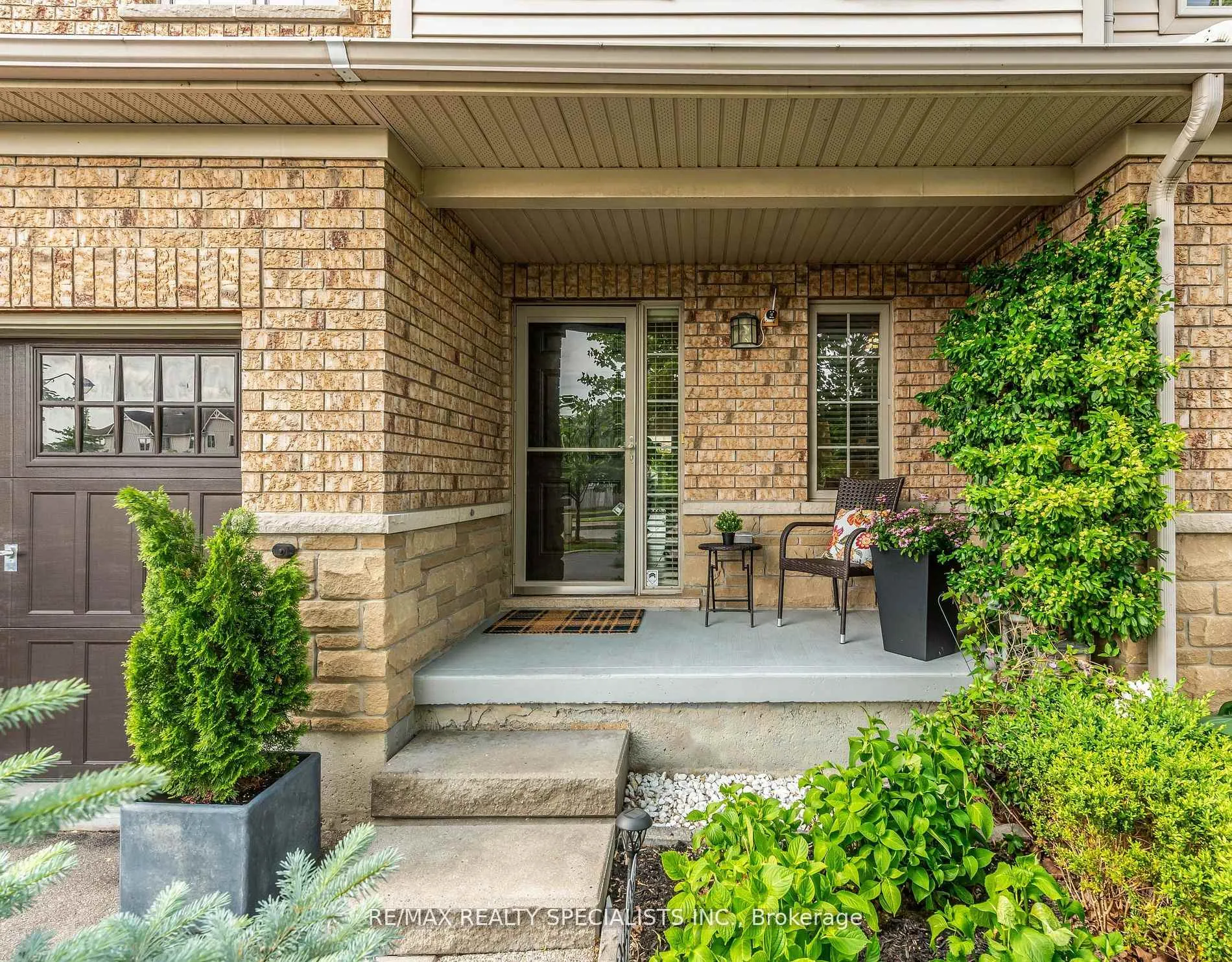 Photo 3 of 189 Fall Fair Way, Hamilton, Binbrook — HOMEH