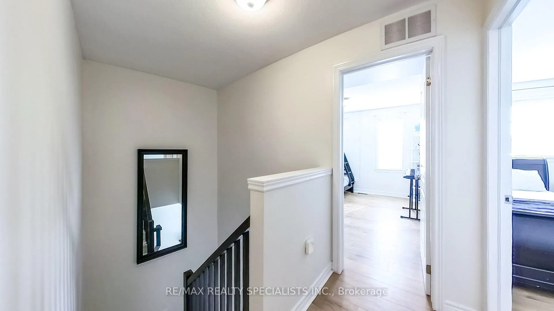 Photo 18 of 189 Fall Fair Way, Hamilton, Binbrook — HOMEH