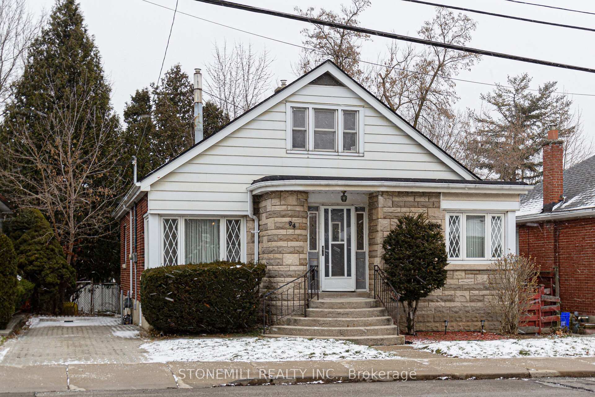 Photo 1 of 94 Whitney Avenue, Hamilton, Ainslie Wood — HOMEH