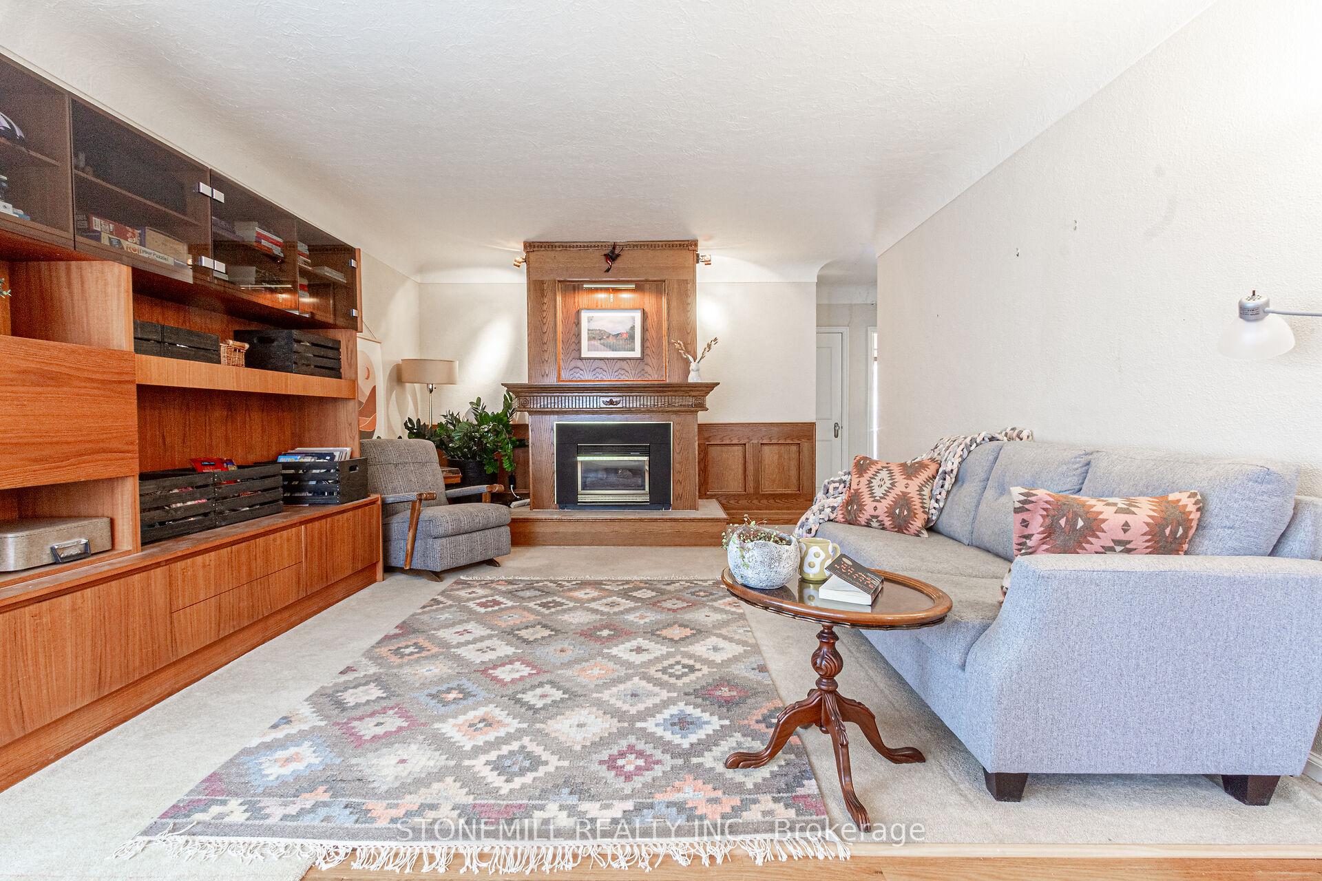 Photo 3 of 94 Whitney Avenue, Hamilton, Ainslie Wood — HOMEH
