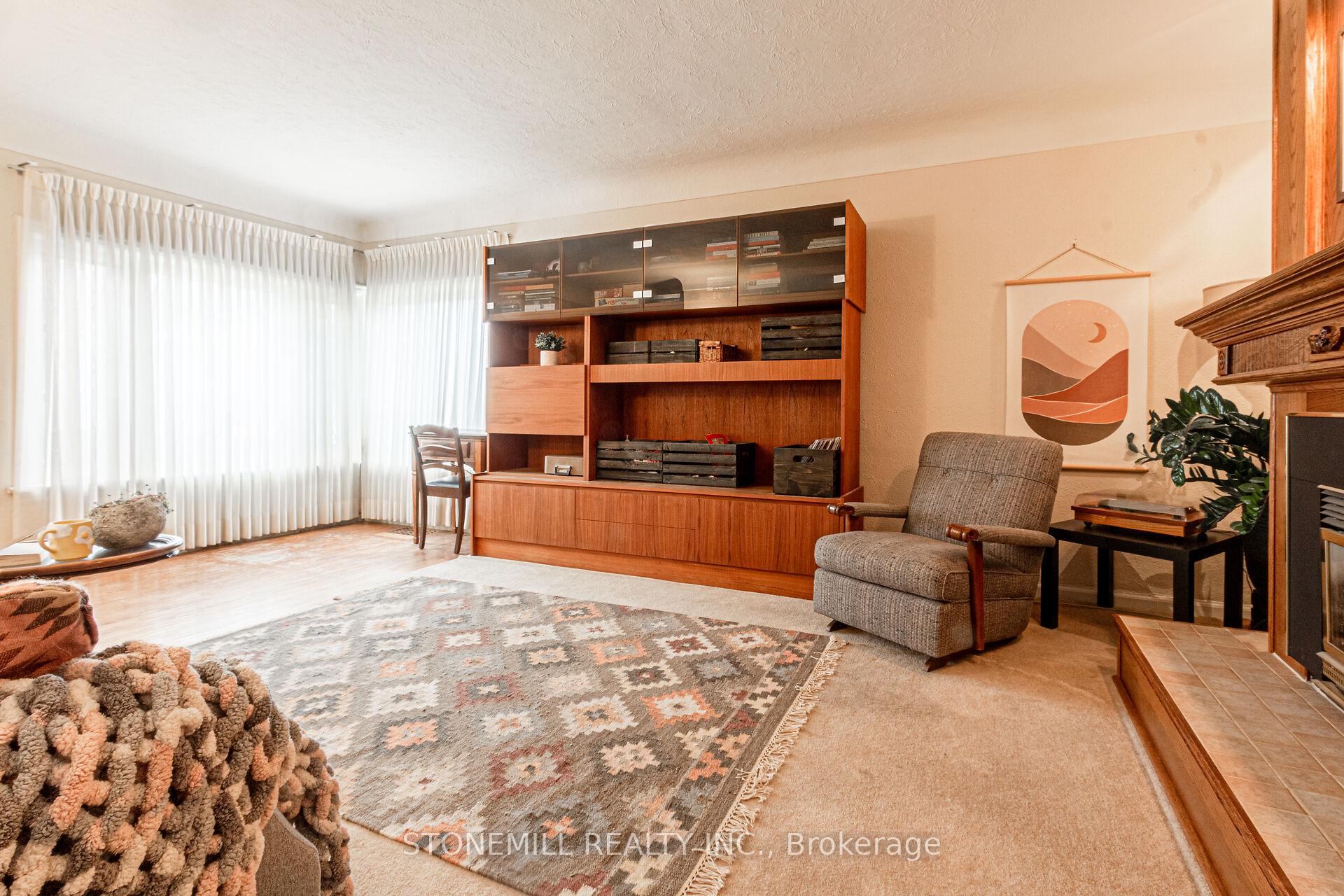 Photo 5 of 94 Whitney Avenue, Hamilton, Ainslie Wood — HOMEH