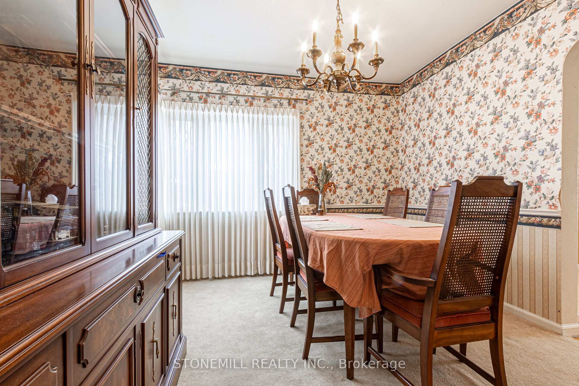 Photo 8 of 94 Whitney Avenue, Hamilton, Ainslie Wood — HOMEH