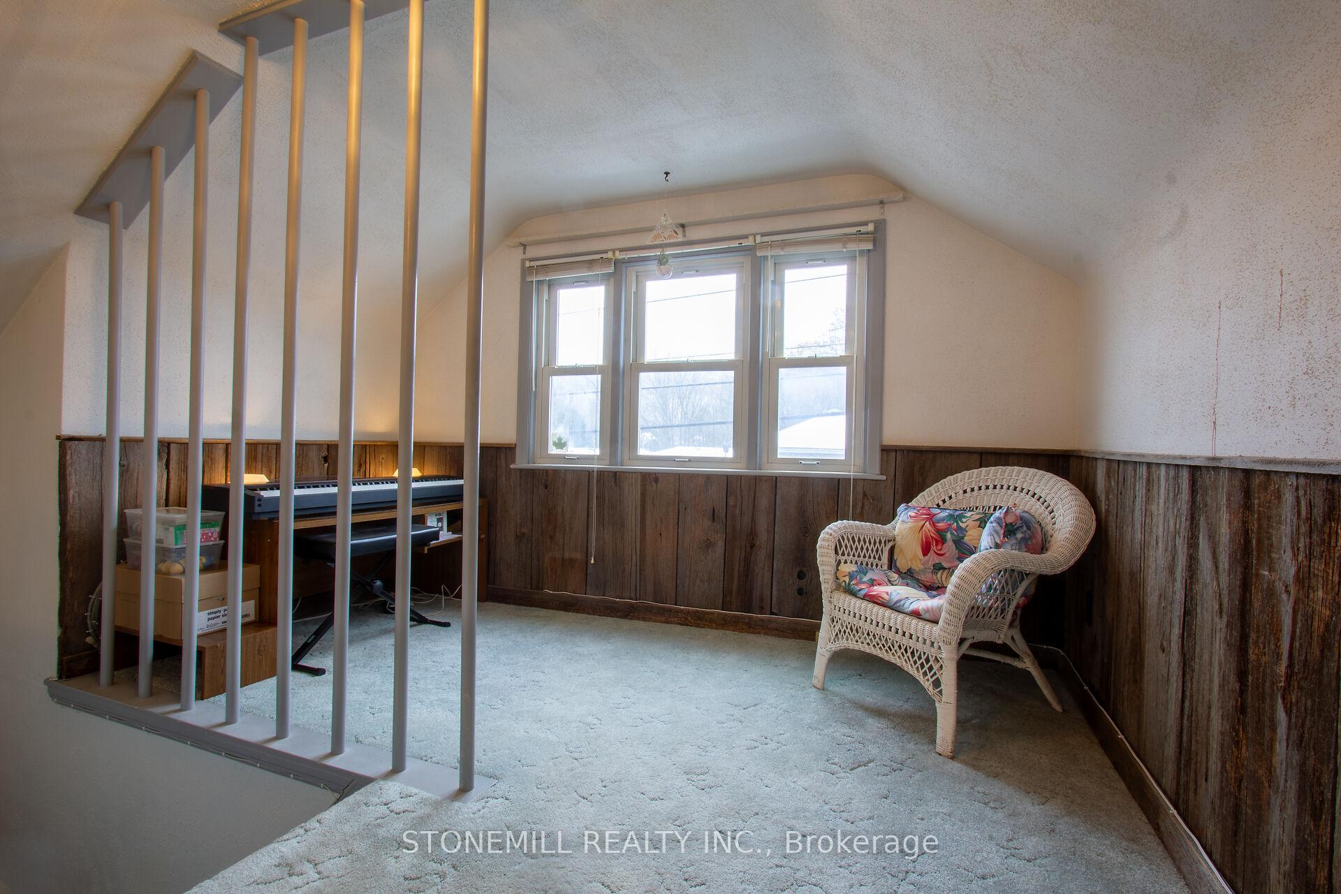 Photo 22 of 94 Whitney Avenue, Hamilton, Ainslie Wood — HOMEH