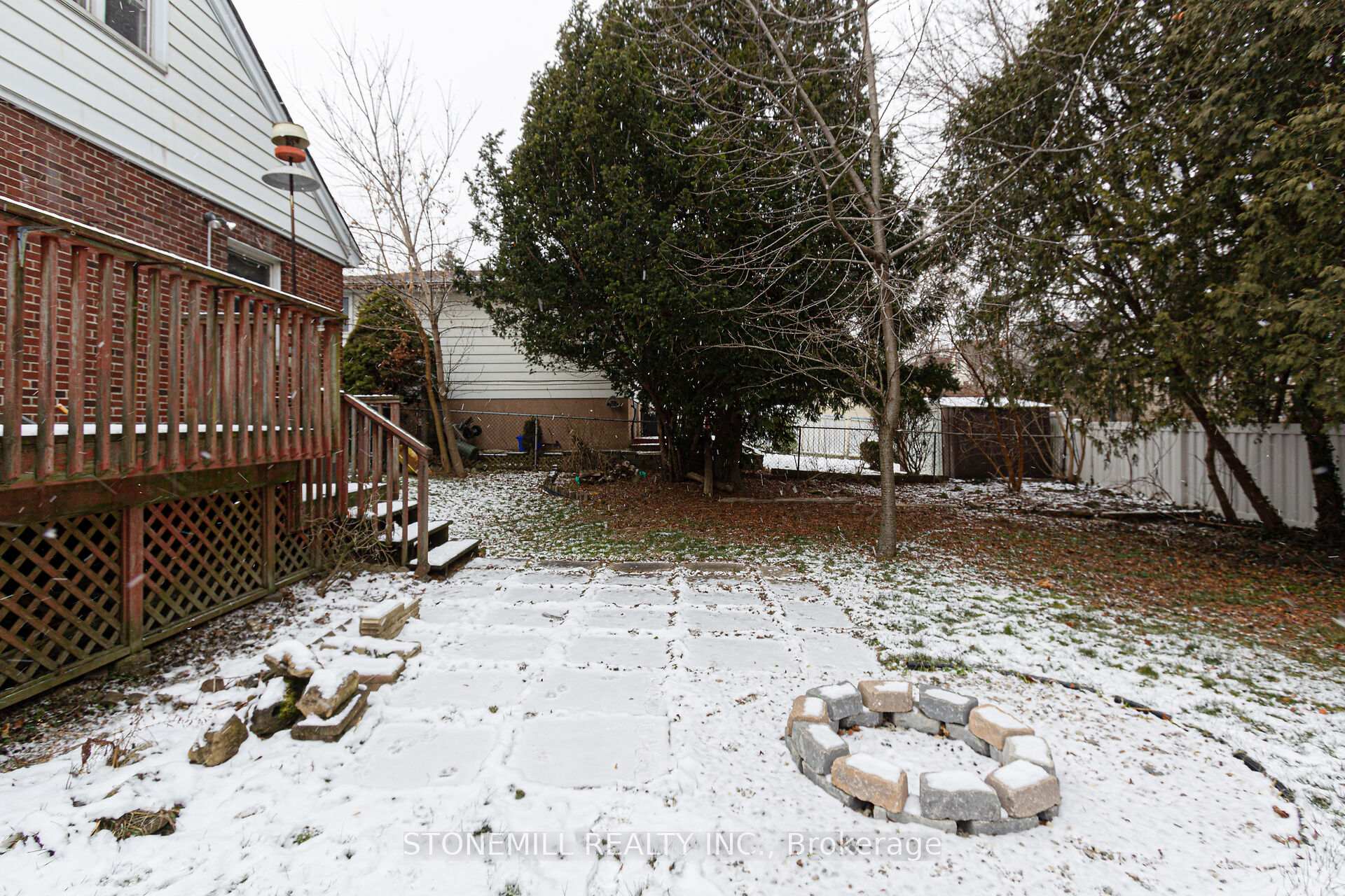 Photo 28 of 94 Whitney Avenue, Hamilton, Ainslie Wood — HOMEH