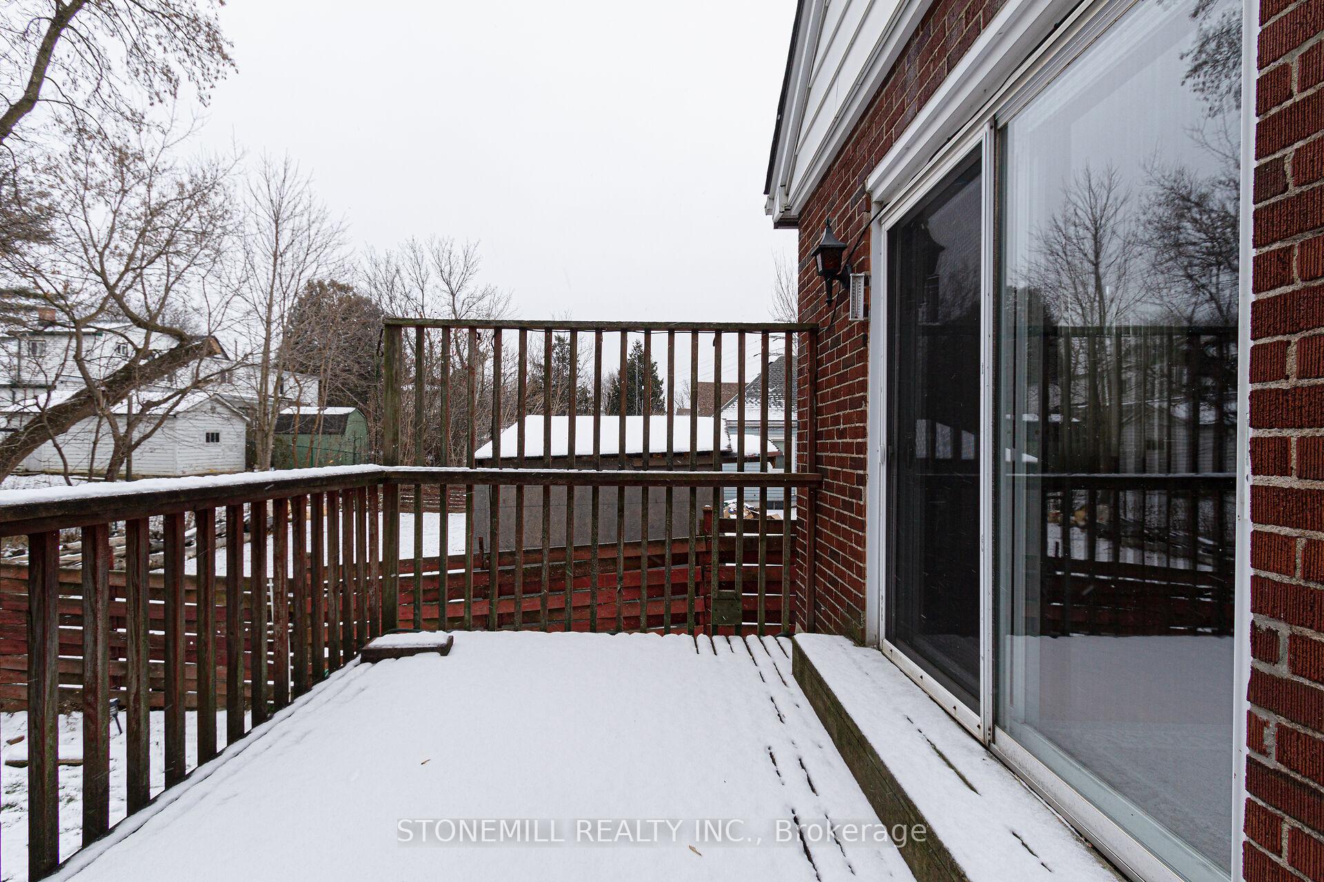 Photo 29 of 94 Whitney Avenue, Hamilton, Ainslie Wood — HOMEH