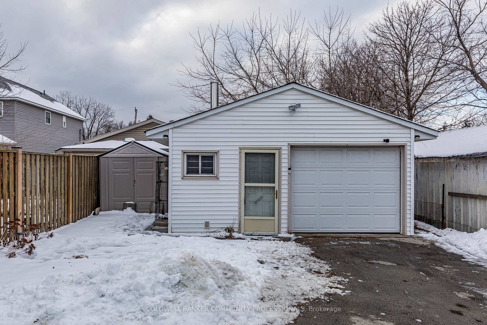 Photo 25 of 654 Upper Wellington Street, Hamilton, Centremount — HOMEH