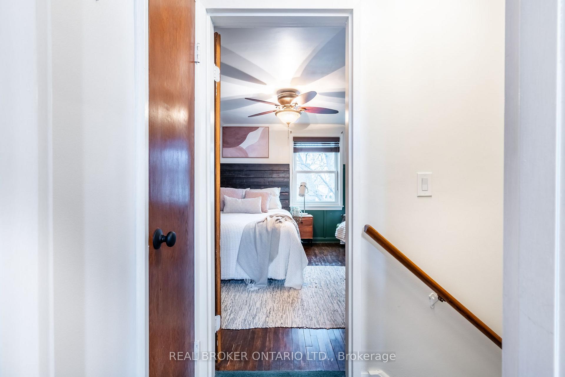 Photo 14 of 129 East 35th Street, Hamilton, Raleigh — HOMEH