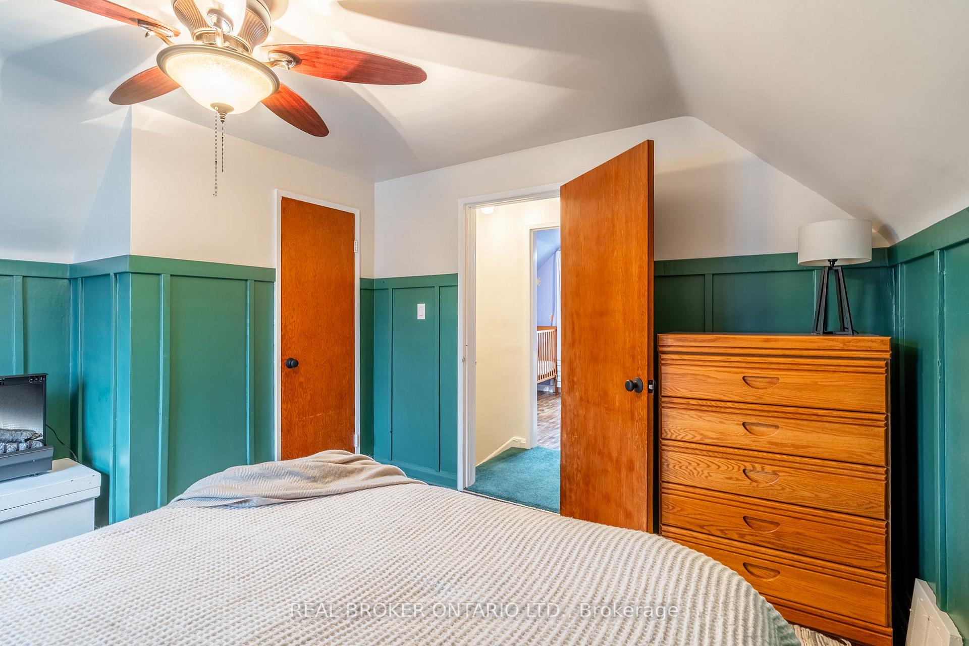 Photo 17 of 129 East 35th Street, Hamilton, Raleigh — HOMEH