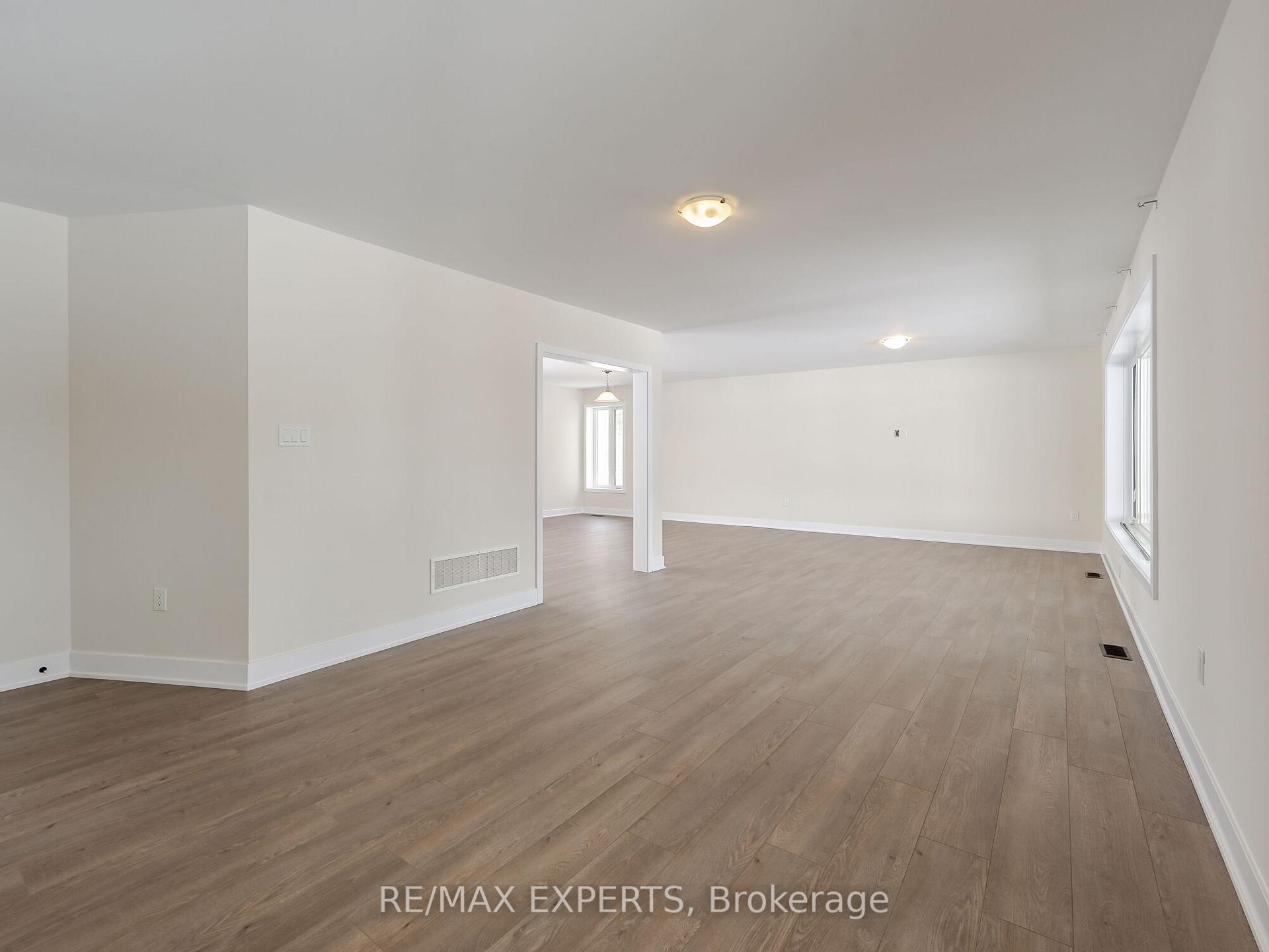 Photo 5 of 12168 Humber Station Road, Caledon, Rural Caledon — HOMEH