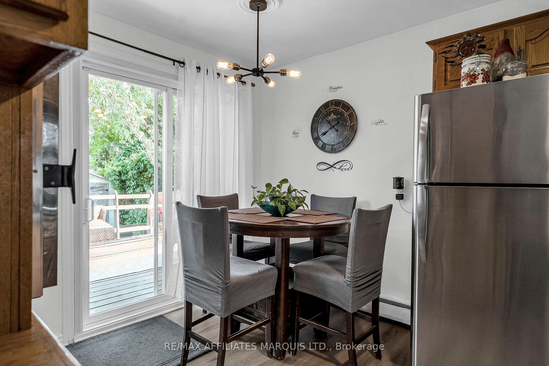 Photo 13 of 21 Crescent View Drive, Cornwall — HOMEH