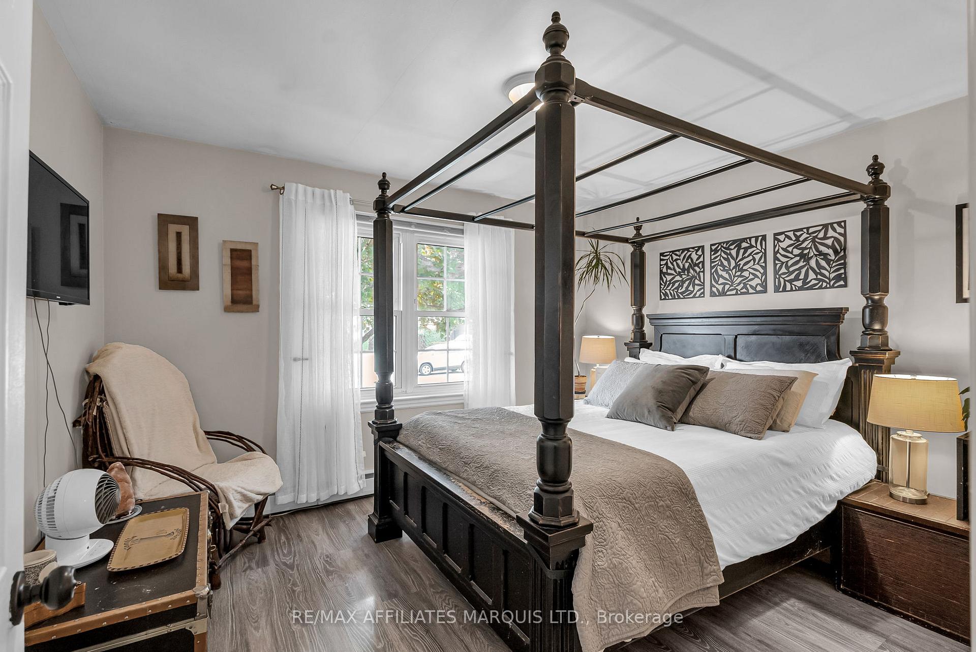 Photo 16 of 21 Crescent View Drive, Cornwall — HOMEH