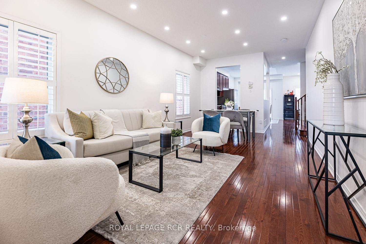 Photo 3 of 295 Brussels Avenue, Brampton, Sandringham-Wellington — HOMEH