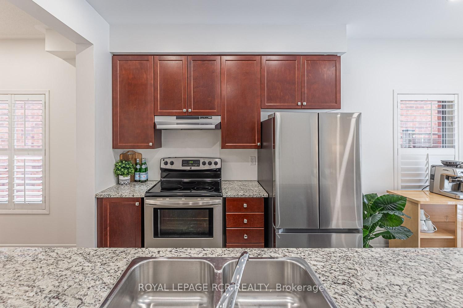 Photo 9 of 295 Brussels Avenue, Brampton, Sandringham-Wellington — HOMEH