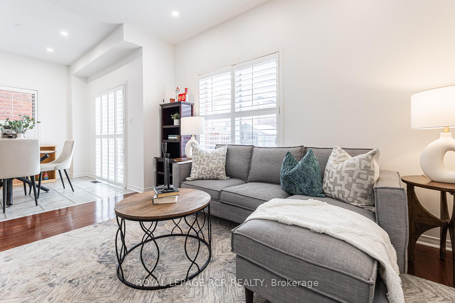 Photo 12 of 295 Brussels Avenue, Brampton, Sandringham-Wellington — HOMEH