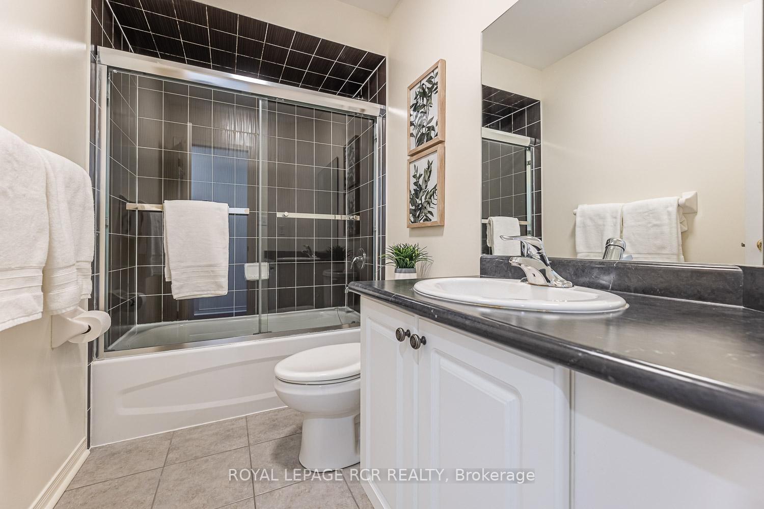 Photo 15 of 295 Brussels Avenue, Brampton, Sandringham-Wellington — HOMEH