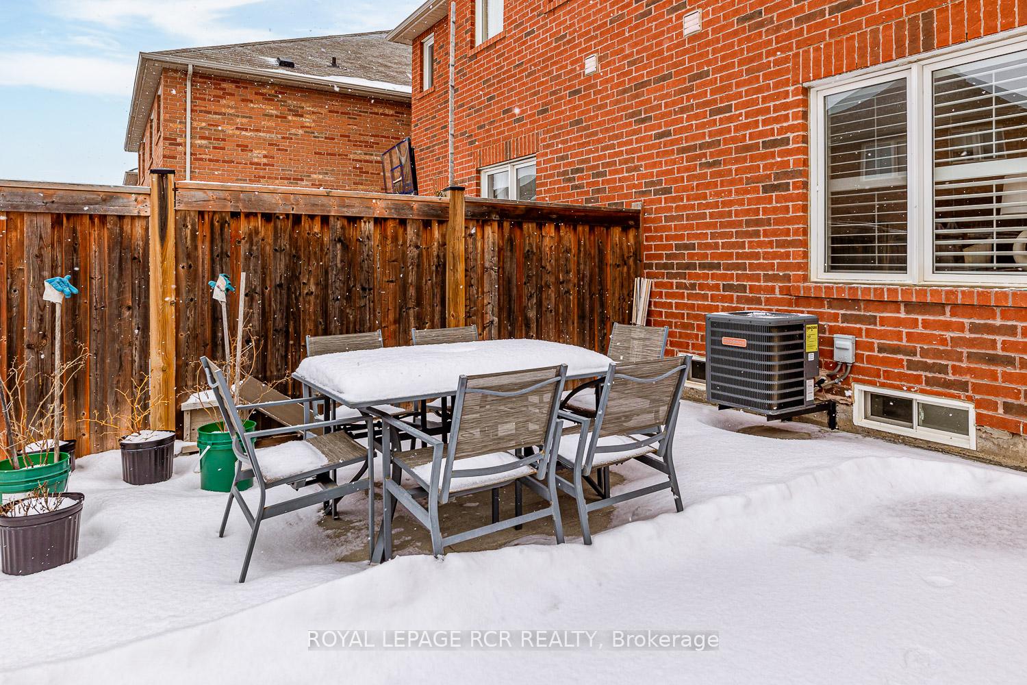 Photo 27 of 295 Brussels Avenue, Brampton, Sandringham-Wellington — HOMEH