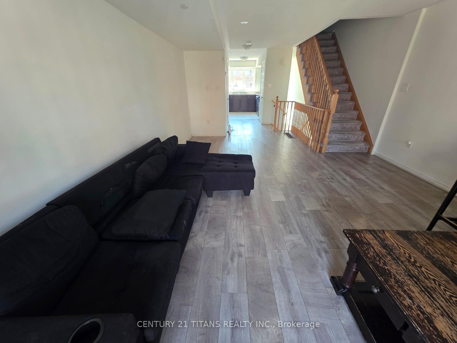 Photo 4 of 2434 Rosedrop Path, Oshawa, Windfields — HOMEH