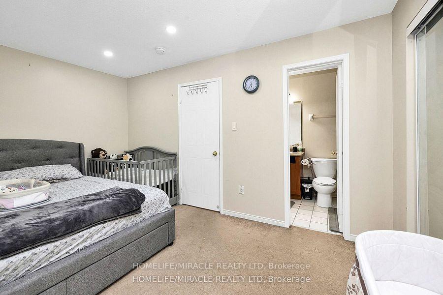 Photo 27 of 41 Goldenlight Circle, Brampton, Brampton West — HOMEH