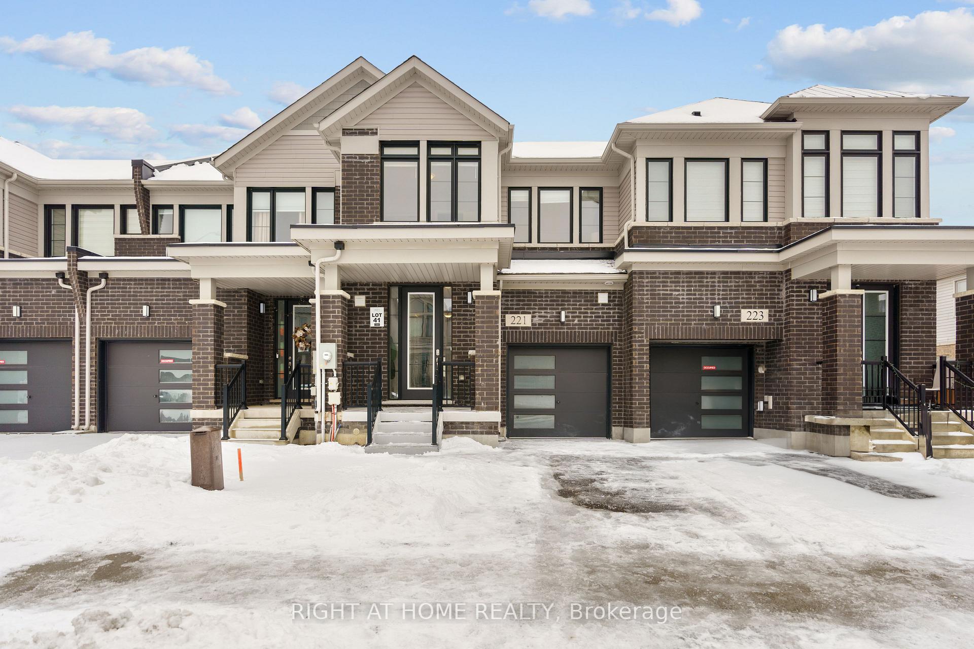Photo 1 of 221 Provident Way, Hamilton, Mount Hope — HOMEH