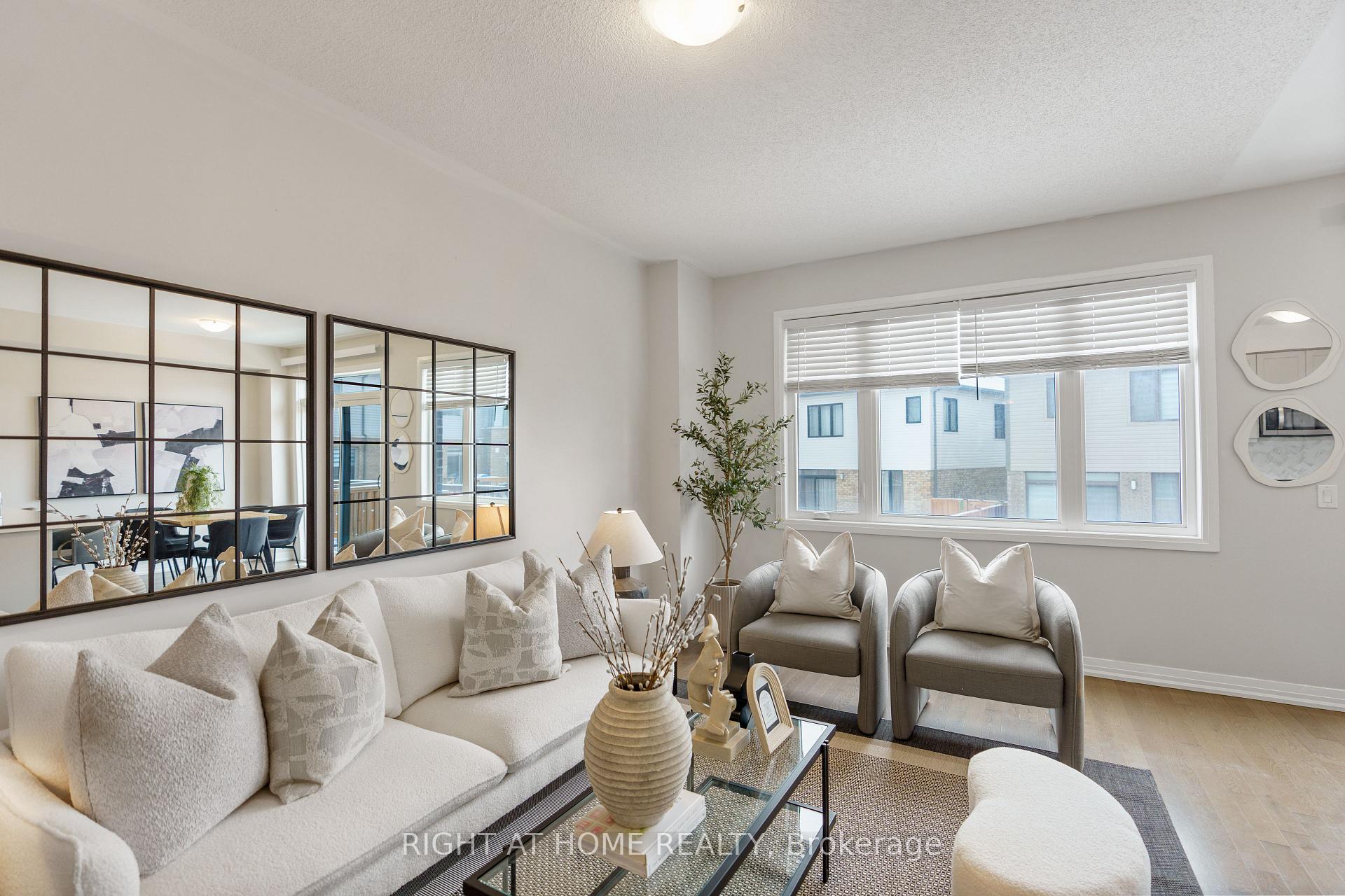 Photo 5 of 221 Provident Way, Hamilton, Mount Hope — HOMEH