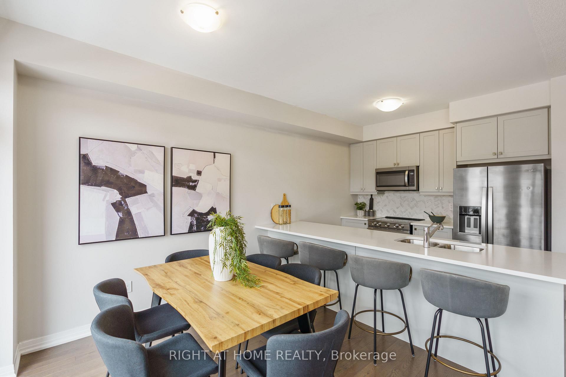 Photo 9 of 221 Provident Way, Hamilton, Mount Hope — HOMEH