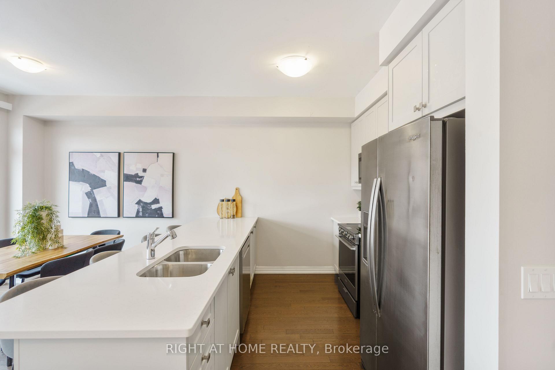 Photo 12 of 221 Provident Way, Hamilton, Mount Hope — HOMEH