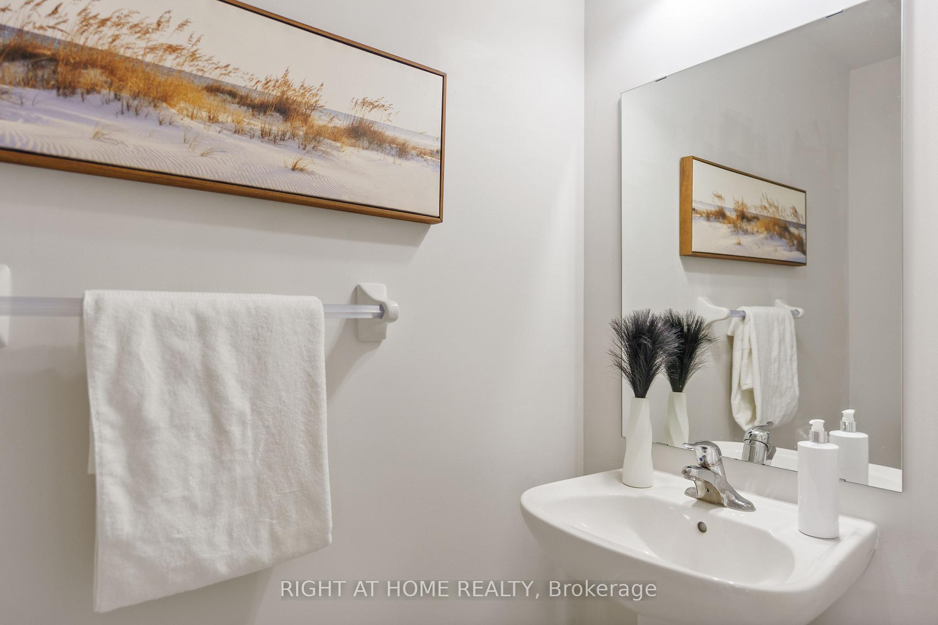 Photo 14 of 221 Provident Way, Hamilton, Mount Hope — HOMEH